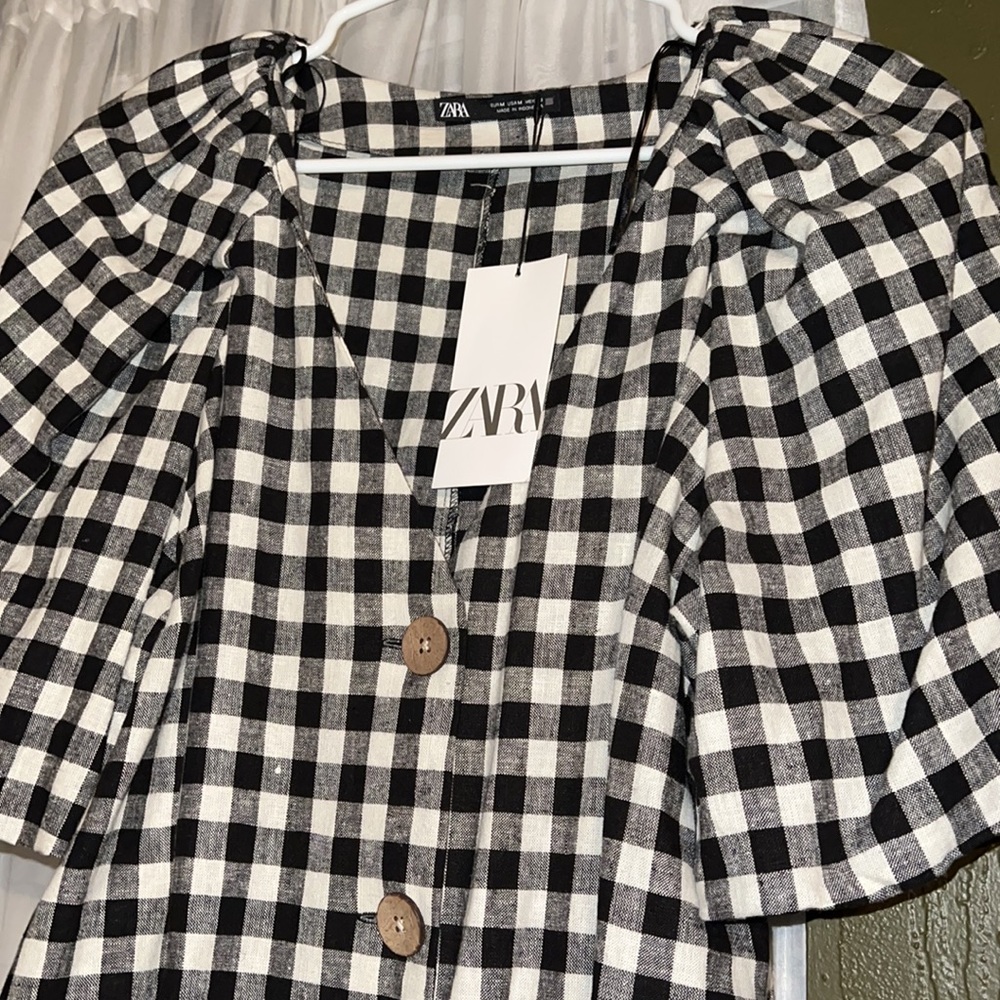 Zara Dress - Picture 2 of 8